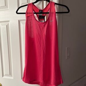 NWT Nike Women's Dri-Fit Vibrant Pink Runners Tank Top, L